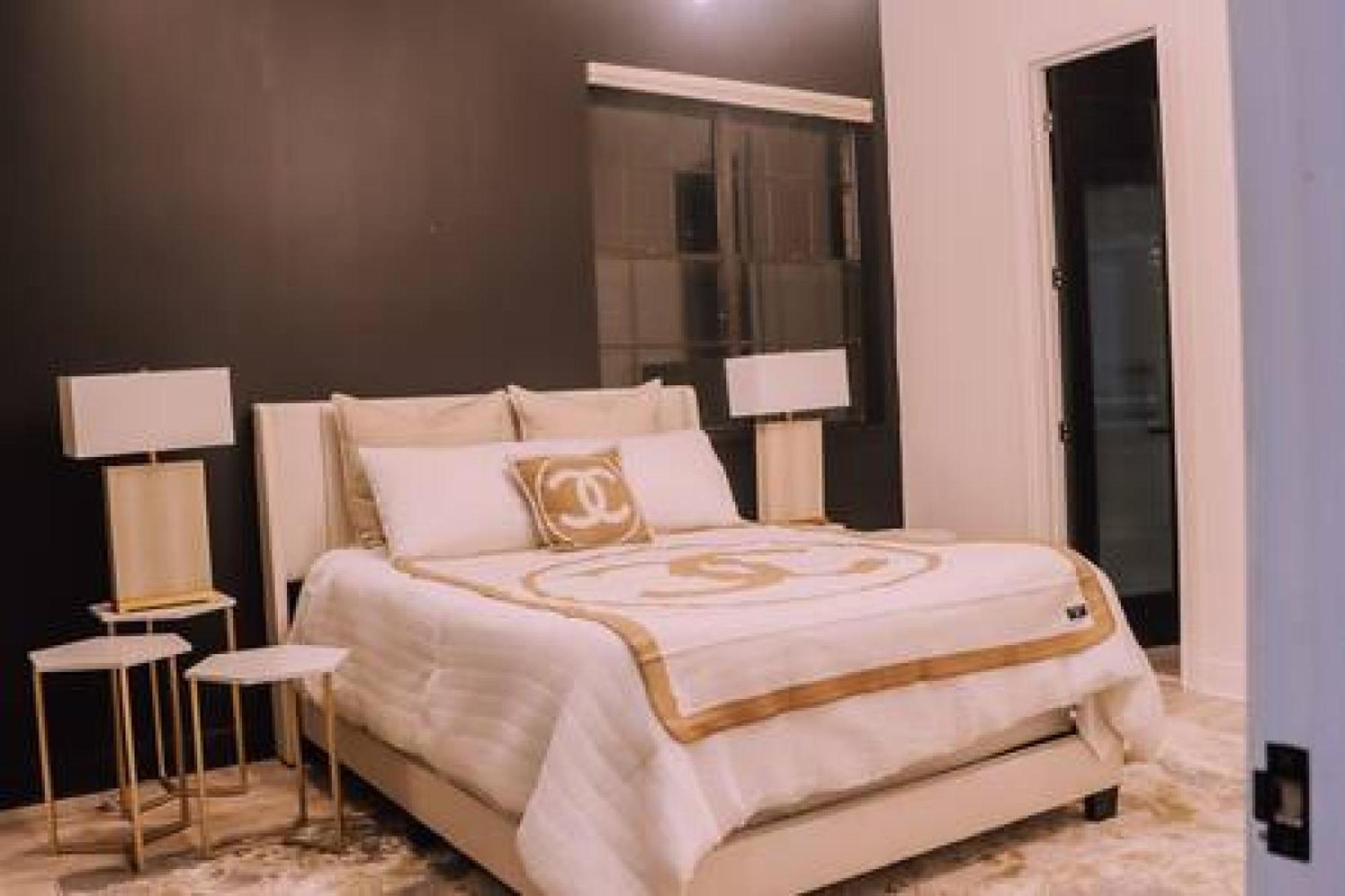 Lovely 4Bd House W Pool, Hot Tub And Free Parking ฮูสตัน ภายนอก รูปภาพ